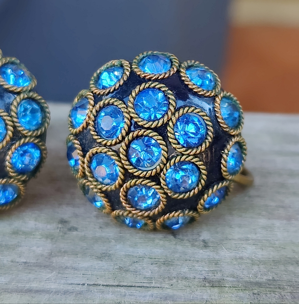 Vintage 1940s Bezel Set Blue Czech Glass Dome Earrings - Picture 2 of 5